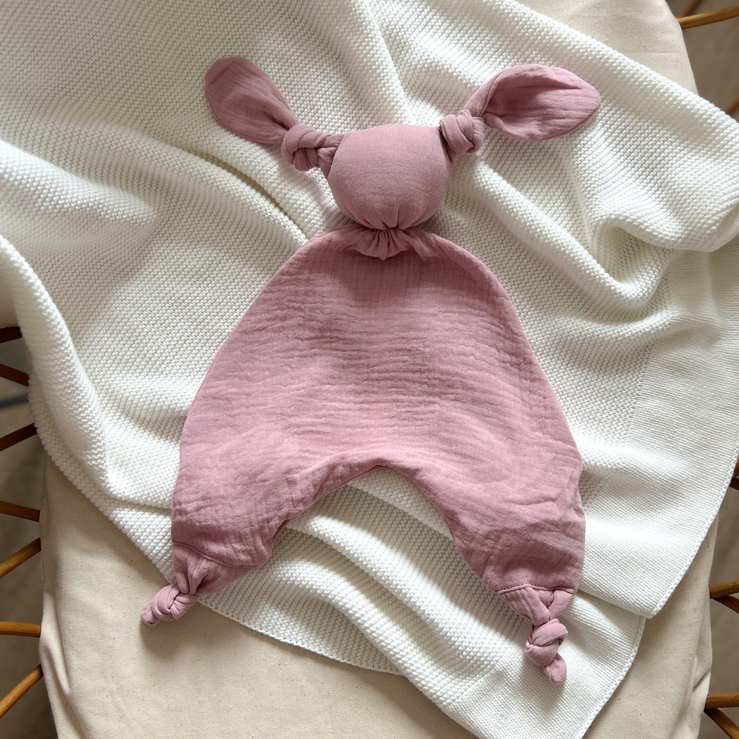 Doudou en gaze de coton lapin - Vieux rose -
